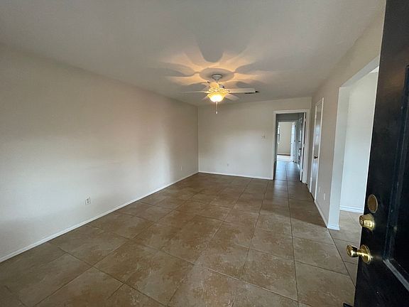 3rd image of 1900 Holleman Dr W