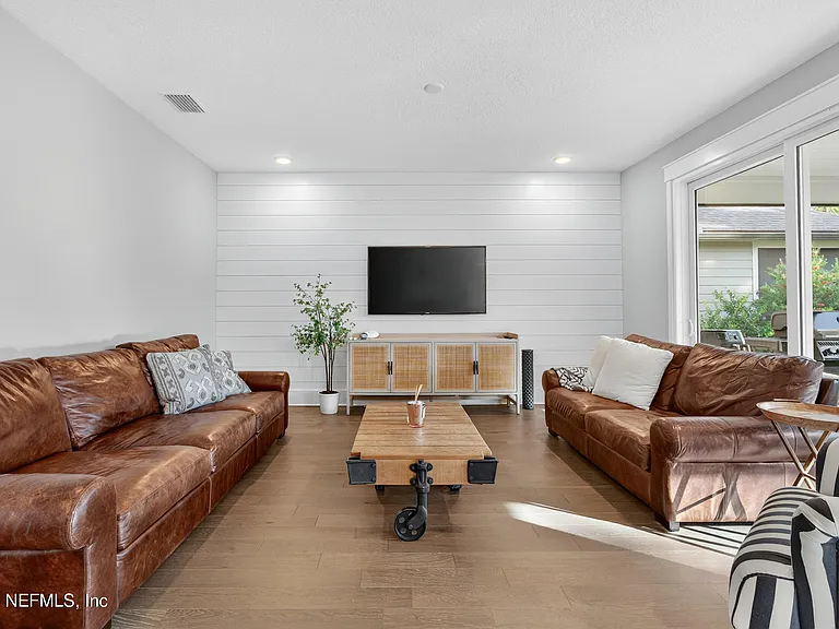 434 Settlers Landing Dr #1 — Photo 11