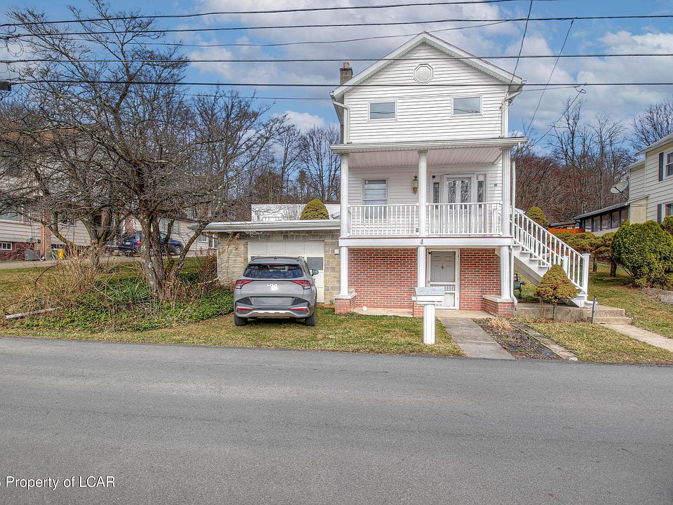 1st image of 85 Barney St