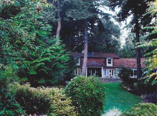 5322 Camelot Dr SW, Olympia, WA 98512