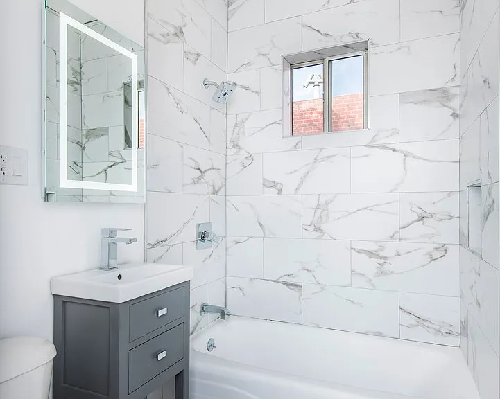 1439 N Curson Ave — Photo 13