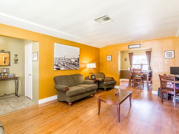 5th image of 3616 N. Mountain Ave