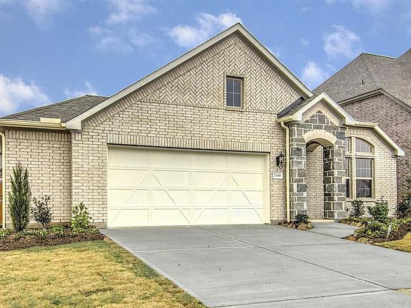 3rd image of 23618 Carducci Dr