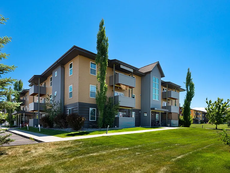 210 S Cottonwood Rd #208 — Photo 54