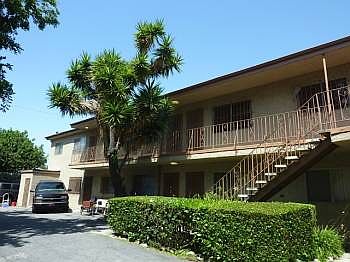 5th image of 2249 W 24th St APT 4