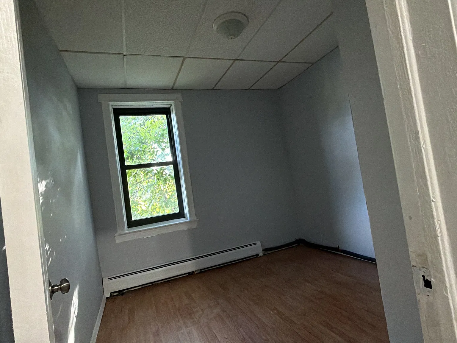 3 bed, $2,150 — Photo 3