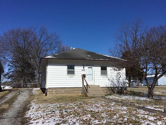 2nd image of 808 Illinois Ave