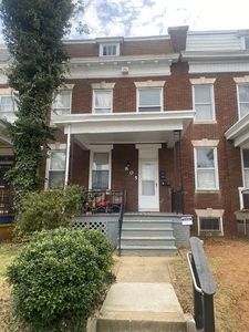 805 E 33rd St, Baltimore, MD, 21218