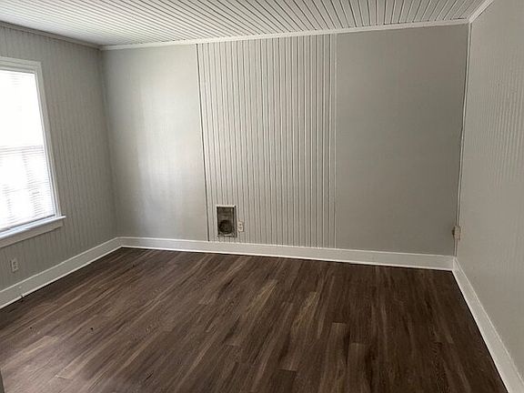 3rd image of 3448 Carrington Rd #3448