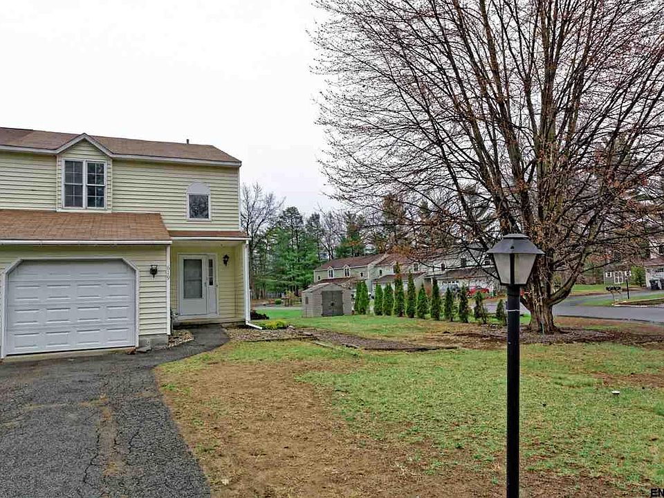 1st image of 619 Elk Cir