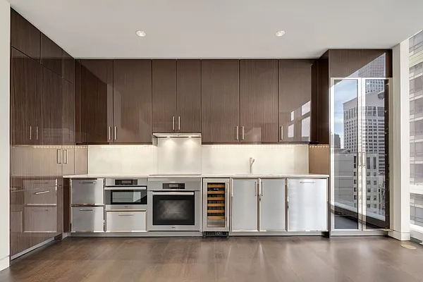 Rented by Compass | media 16