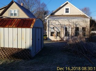 205 Martanna St, Depue, IL 61322