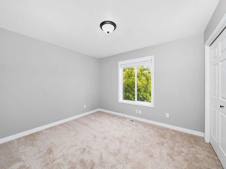 16742 NW Dublin Ct — Photo 20