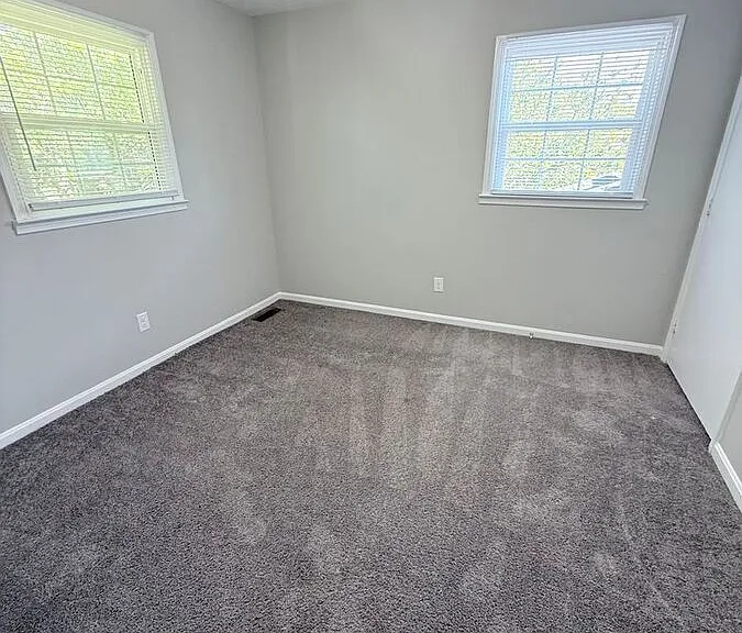246 Medlock Rd — Photo 3