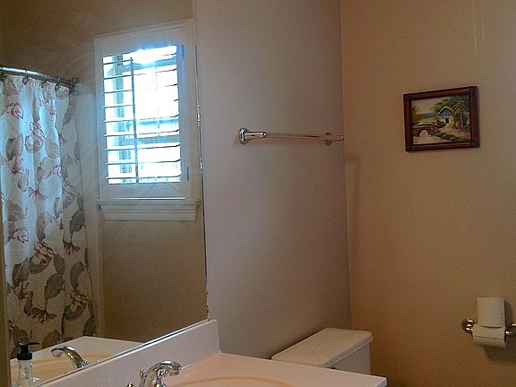 3rd image of 17433 Karen Dr