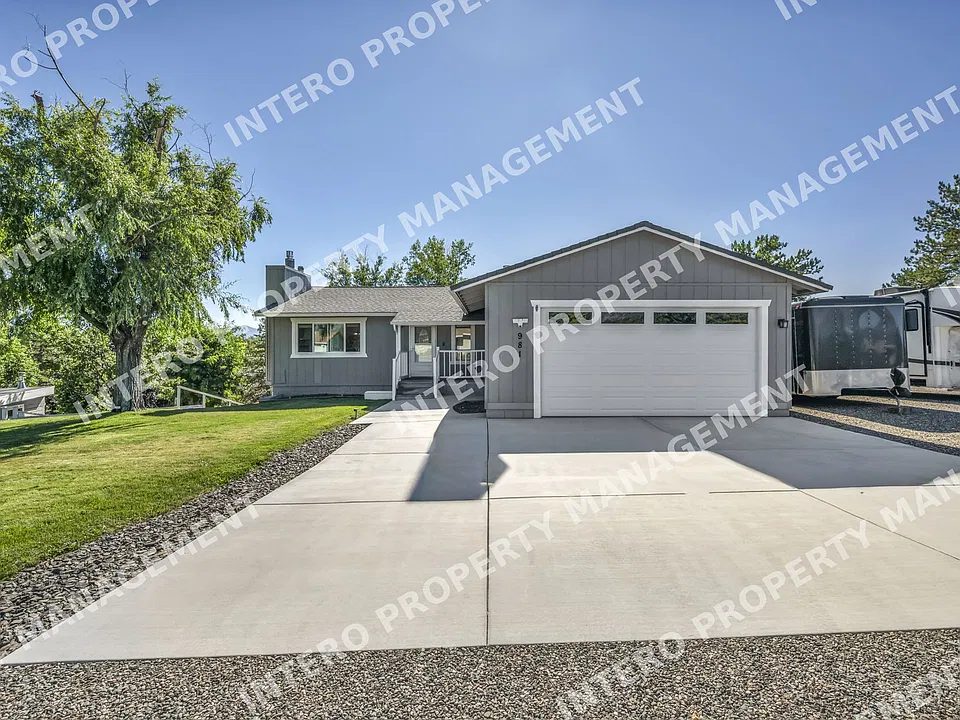 981 Mitch Dr