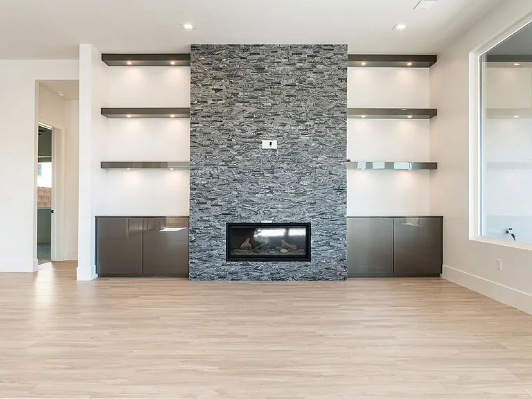 169 E Terrace Ln — Photo 9