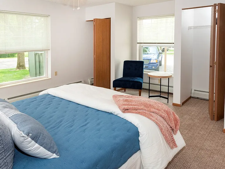 BRIARCLIFF APARTMENTS — Photo 9