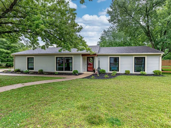725 David Dr, Oxford, OH 45056