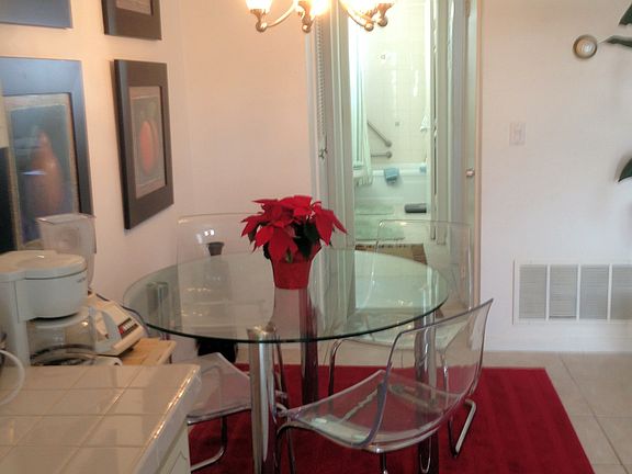 5th image of 234 Hibiscus Ave APT 366