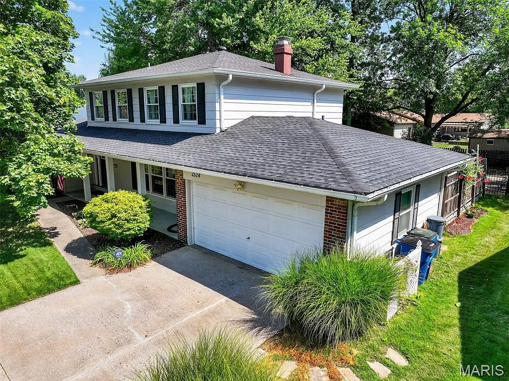 2524 Westport Ln photo 1