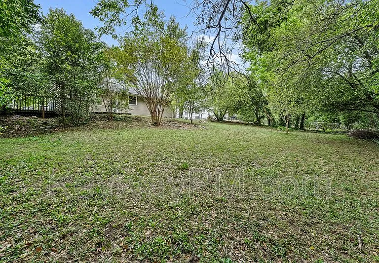 3018 Acorn Rd — Photo 14