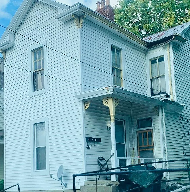 1514 Merrimac St photo 1