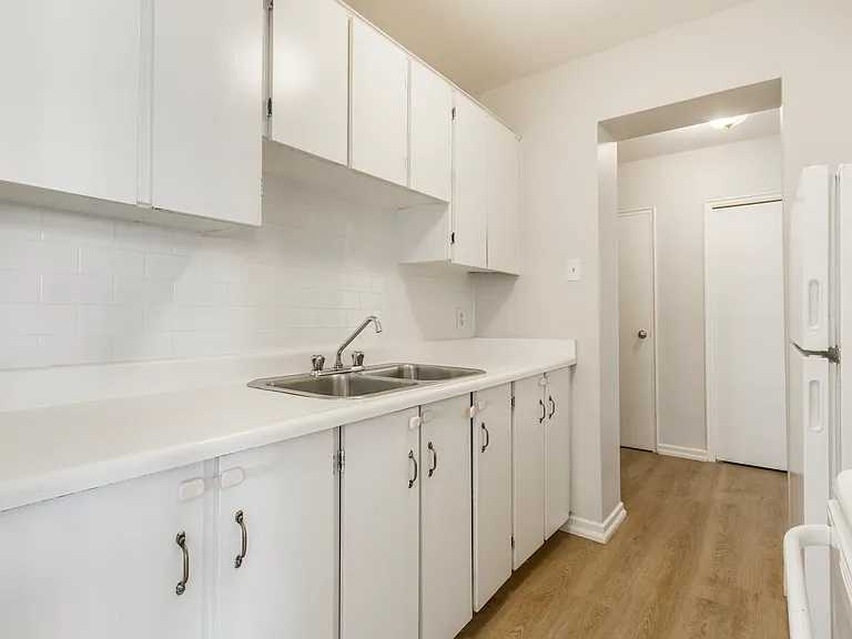 507 Balmoral Dr — Photo 6