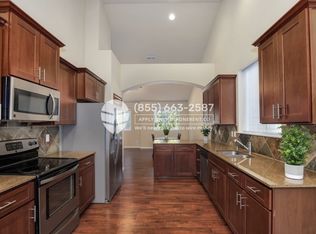 1808 Pierce Ave NE, Renton, WA 98056