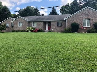 8041 Lilac Trl, Howell, MI 48843