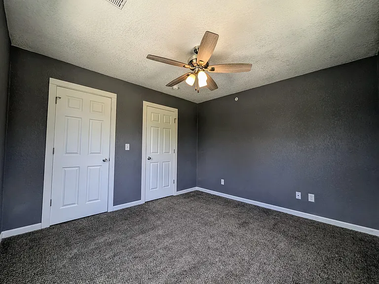 1317 B Ave W #24 — Photo 11