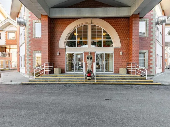 223 N Tuscany Springs Blvd NW #314, Calgary, AB T3L 2M2