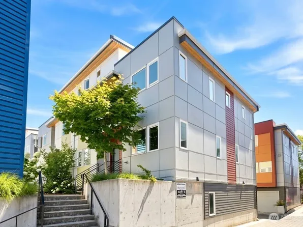 12516 15th Avenue NE #A, Seattle, WA 98125