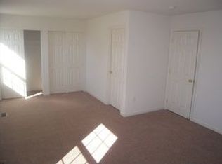 1021 Alexander Dr, Temple, PA