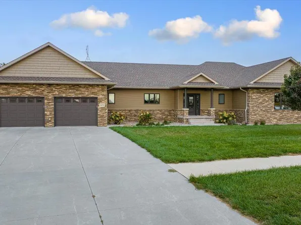 801 Victory Ln, Dunlap, IA 51529