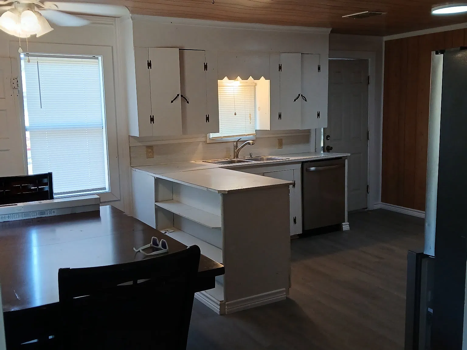 2 bed, $875 — Photo 2