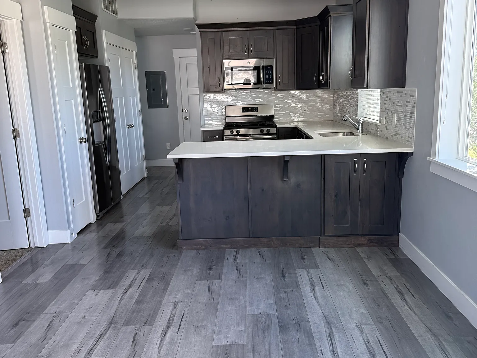 3 bed, 2.5 bath, 1523 sqft, $2,200 — Photo 4