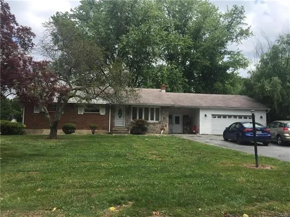 4737 Ackermans Ln, Coopersburg, PA 18036