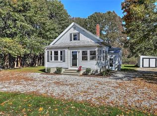 1 Old Fall River Rd, Swansea, MA 02777