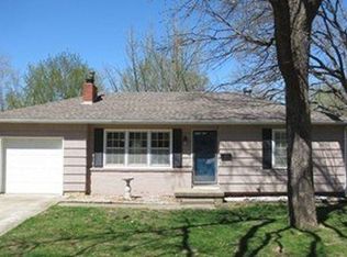 305 W Poplar St, El Dorado Springs, MO 64744