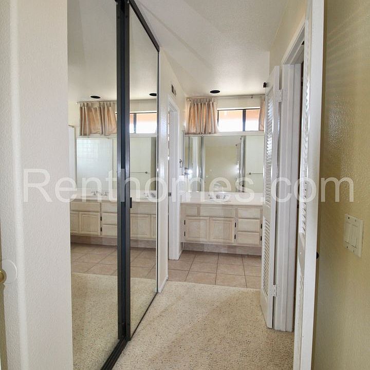 1st image of 7289 Kamwood St