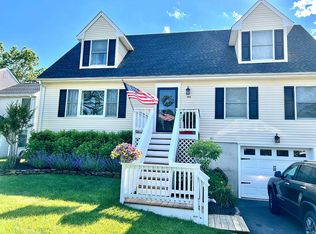 125 Sextant Rd, Manahawkin, NJ 08050