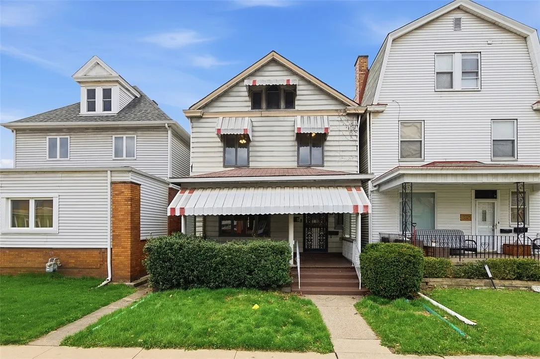 1005 Maplewood Ave photo 1