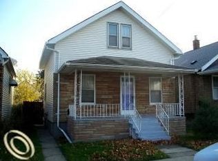 2344 Pulaski St, Hamtramck, MI 48212