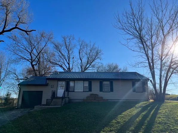 302 E Jackson St, Chillicothe, MO 64601