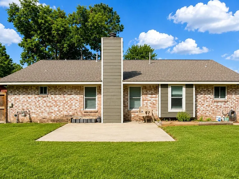 13638 Greenridge Dr — Photo 20