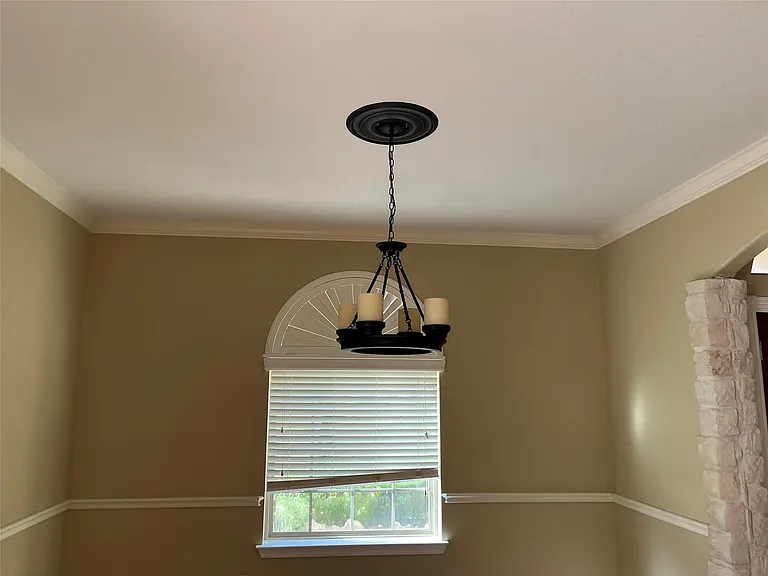 418 Fall Creek Dr — Photo 7