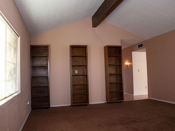 4th image of 3241 Zion Ln