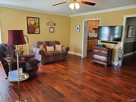 2nd image of 1151 Campground Cir