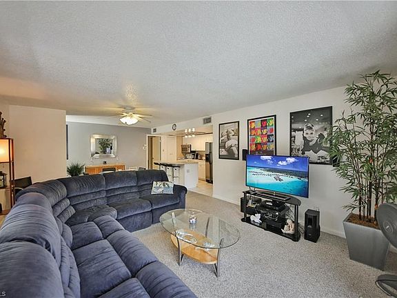 2nd image of 224 Palm Dr #46-6